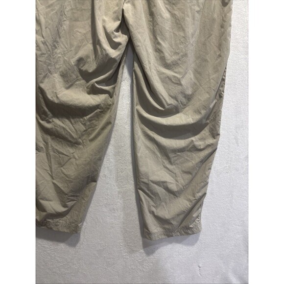 LL Bean Hiking Pants Men's XL Khaki Tan Nylon Straight Gorpcore Stowaway Belted - Picture 14 of 16